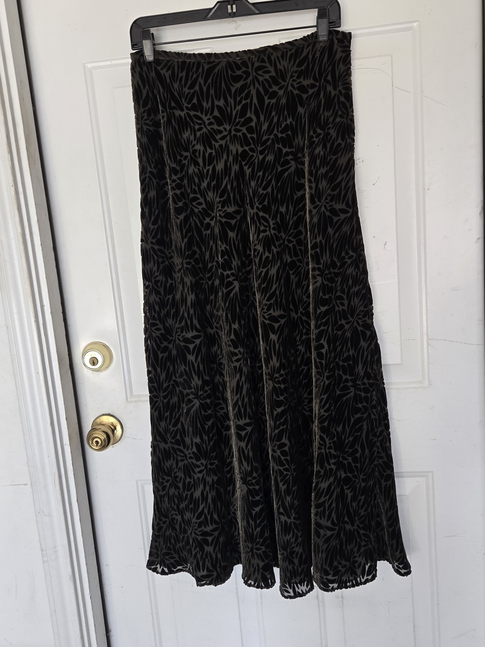 Banana Republic Olive Velvet Coquette Girl  Maxi Skirt Size 12
